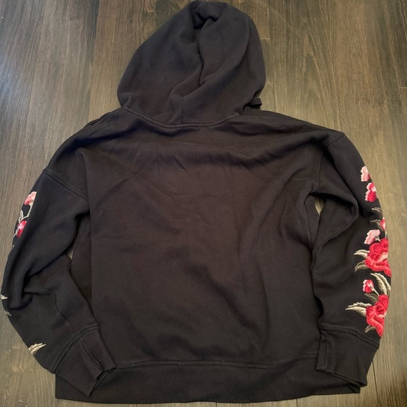 American Eagle Outfitters Black Hoodie with Pink Floral Embroidery - Picture 2 of 7